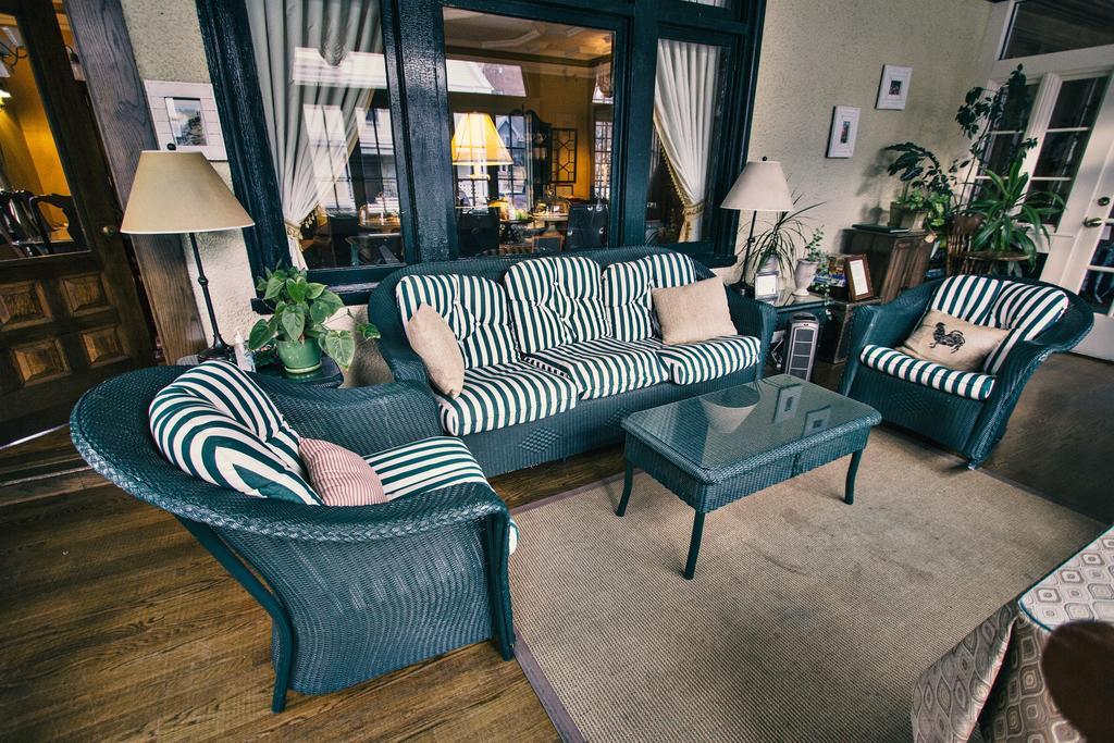 The Bertram Inn Brookline Extérieur photo